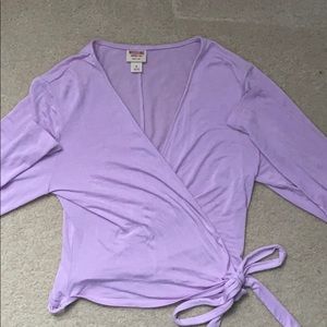 Lavender wrap top 💟💟